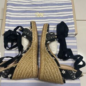 Stuart Weitzman Illeana Lace up wedges